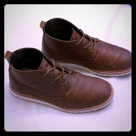 reef boots voyage